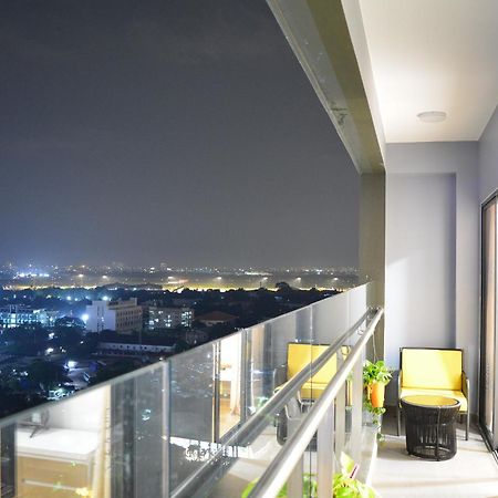 Holiday Republic Saigon Airport Ho Chi Minh City Exterior photo